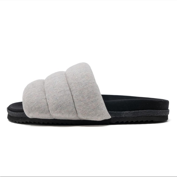 Roam Puffy Jersey Slides - Picture 2 of 5